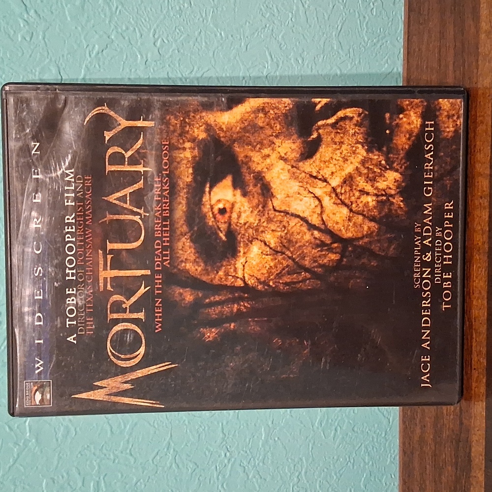 Mortuary  DVD